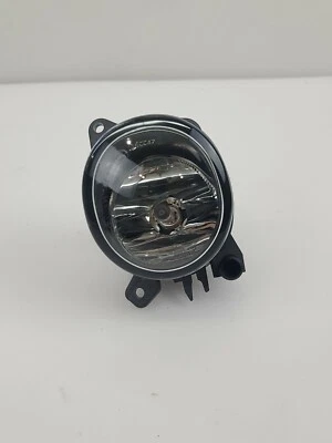 Faro antiniebla delantero derecho pasajero mercedes-benz clase a w176 oem a0998200256 Foto 1 de 4