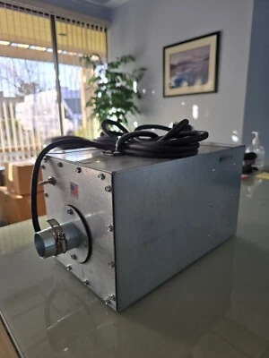 Nuevos secadores para mascotas de HurryCanine - Bajo costo - Velocidad única - Pequeños y resistentes Foto 1 de 4