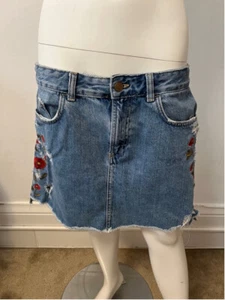 Zara Boho Western Floral distressed embroidered denim mini Denim Skirt Large - Picture 1 of 9
