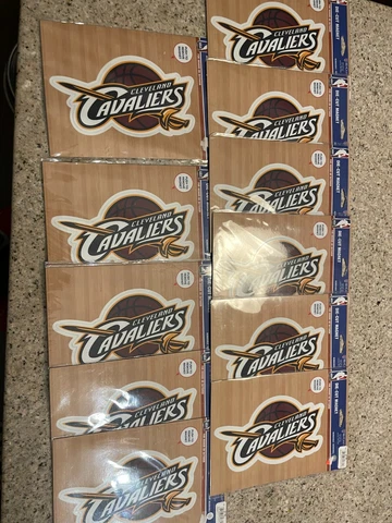 NEW Wincraft CLEVELAND CAVALIERS Cavs NBA Logo Die-Cut Magnet lot of 12 Cover