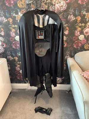 fancy dress age 5-7 Years Star Wars Darth  Vader - Image 1 of 4