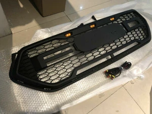 Parachoques delantero negro parrilla de malla de panal con LED para Ford Kuga Escape 2017-2019 - Imagen 1 de 3