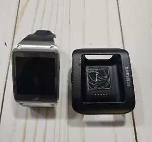 Samsung Galaxy Gear Watch SM-V700 Black Smart Watch For Parts/Repair, Band Broke - Picture 1 of 6