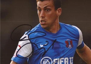 LEYTON ORIENT: GARY SAWYER SIGNED 6x4 ACTION PHOTO + COA - Bild 1 von 1