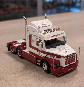 Scania 143 streamline torpedo 6x2 "Scangaard"  WSI truck models 1:50 scale - Picture 1 of 6