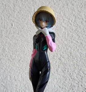 Neon Genesis Evangelion Rei Rice Patty Farmer Premium Anime Figure - Picture 1 of 5