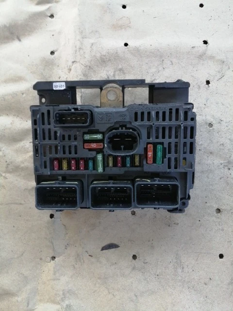 CENTRALINA BSM PER PEUGEOT 407 Berlina 9656086080 benzina 1 (04 ) - Immagine 1 di 4