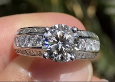 2.01ct Certified Round Brilliant Cut Diamond Scott Kay Engagement Ring - Image 1 of 4