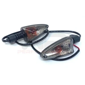 Front Right & Left Indicators Smoked for Triumph Street Triple 675 ABS 2013-2017 - Picture 1 of 2