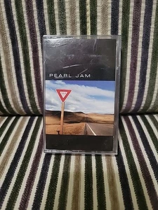 Yield by Pearl Jam (Cassette, Feb-1998, Epic-Like New - Picture 1 of 12