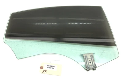 Mercedes-Benz CLS550 W218 2012-2018 pasajero derecho puerta trasera ventana cristal fabricante de equipos originales. Foto 1 de 4