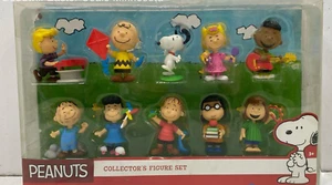 JUST PLAY Peanuts Collector’s Figure Set (10 Pack) (NEW) - Picture 1 of 4