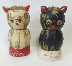 Unique Vintage Hand Painted Wooden Cats - Salty & Peppy Shakers, Japan - Picture 1 of 6