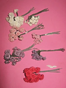 Cinta Rosas - Flores de sombrerería - Lote mixto - 7 racimos - para sombreros de muñeca y otras artesanías - Imagen 1 de 8