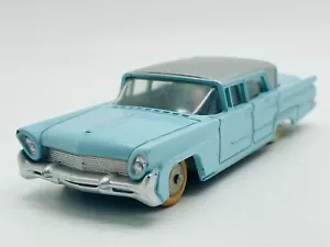 DINKY TOYS 532 LINCOLN Premiere Bleu clait toit argent 1.43 - Foto 1 di 6
