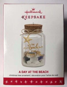 Hallmark Ornament 2016-A DAY AT THE BEACH-MY HAPPY PLACE-GLASS BOTTLE-SHELLS-NEW - Picture 1 of 2