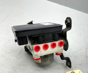 2014-2019 Chevy Silverado 1500 5.3 2WD ABS Anti-Lock Brake Pump OEM 84074971 - Picture 1 of 4