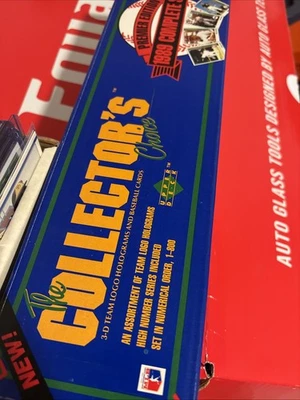 1989 Upper Deck  baseball cards, complete your set (Pick Your Card) - Image 1 of 4