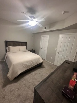 Queen Bedroom Set (headboard, Frame, Mattress, dresser with mirror, nightstand). - Image 1 of 4