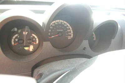 Dodge Nitro OE 2011 velocímetro calibre clúster 110 k millas Foto 1 de 4