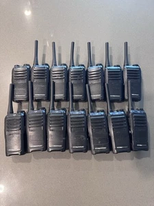 14x Titan Radio TR TR200U(2) Two–Way Radio 450-470MHz TitanRadio UNTESTED! - Zdjęcie 1 z 9
