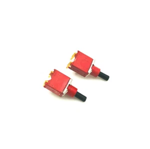 100 x C&K Mini Taster Mikroschalter ON / OFF EP11SD1ABE 0,4A SPDT NEU - Bild 1 von 3