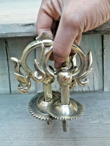 2 PCS. BEAUTIFUL INDIAN VINTAGE ORIGINAL  BRASS PEACOCK SHAPE DOOR HANDLE Cover