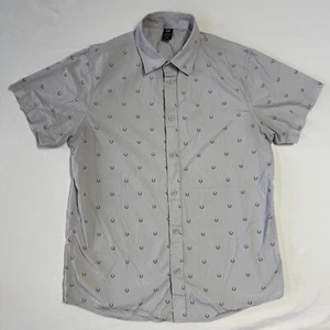 Camisa Helly Hansen Manga Corta Abotonada Para Hombres Gris Medio Árboles Hamaca AOP - Imagen 1 de 9