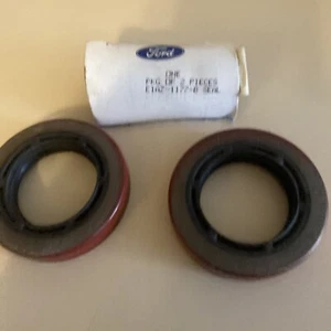 E1AZ-1177-B (2 Seals) FORD Rear Wheel Bearing Inner Seal OEM NOS Out Of Box - Bild 1 von 3
