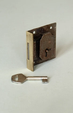 Cut Cabinet Drawer LH Door Till Furniture LEVER LOCK 2 3/8" x 2 7/16" [CCL535] Cover