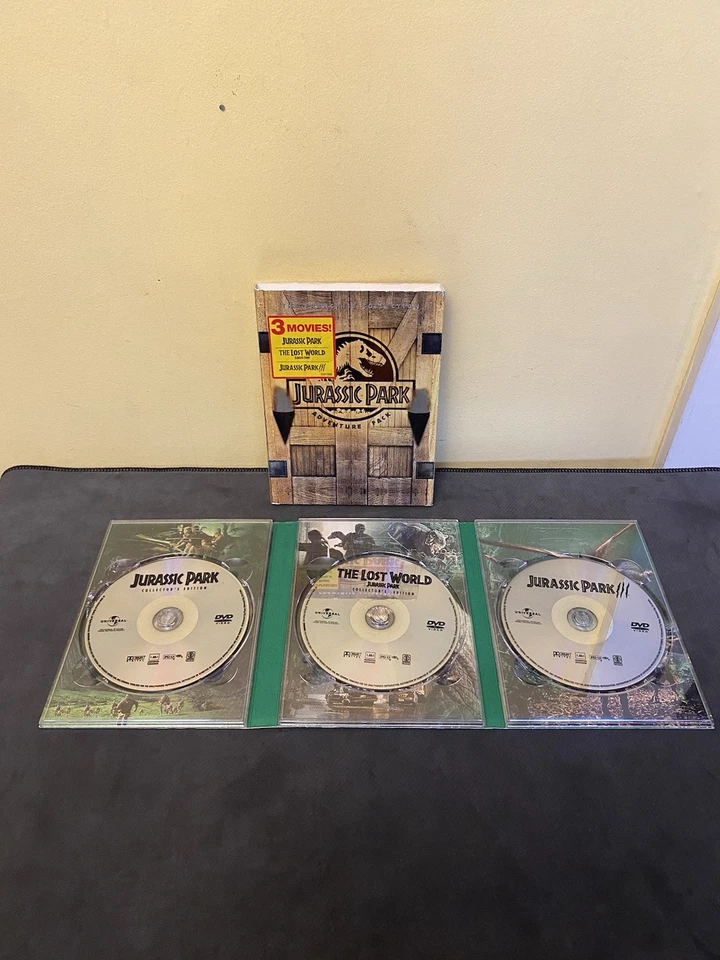 Jurassic Park Adventure Pack The Franchise Collection (DVD 3-Disc Set, 2005) - Image 1 of 4