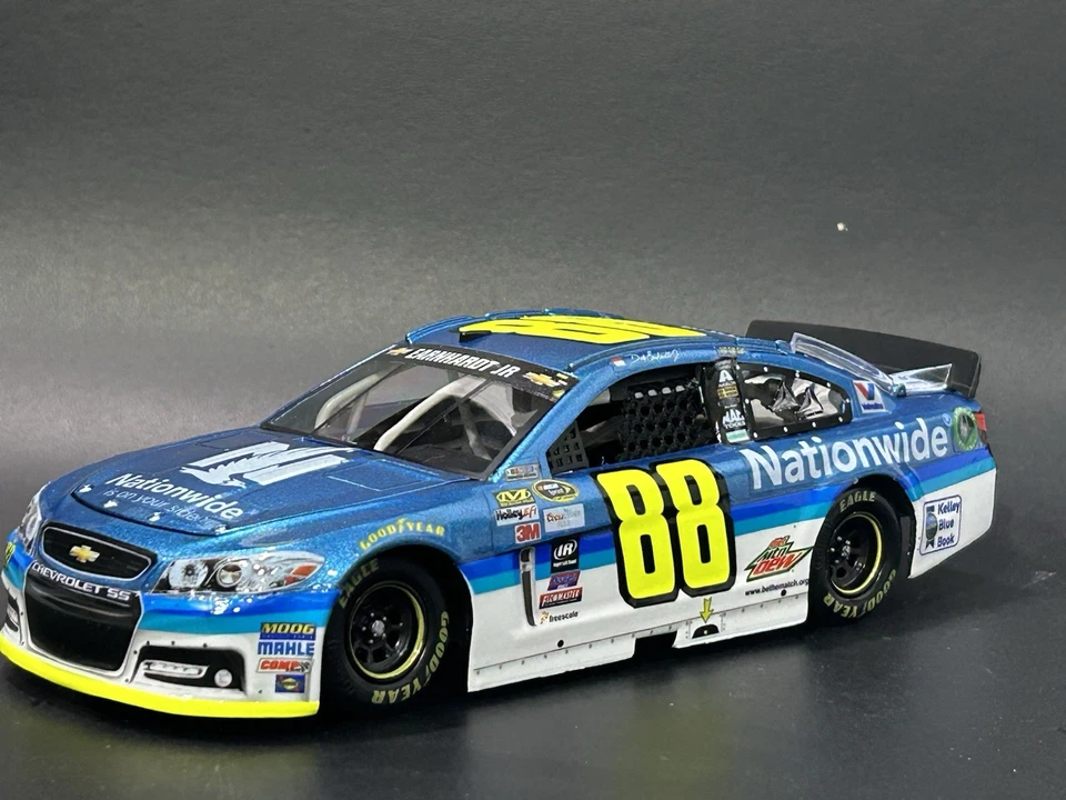 DALE EARNHARDT JR. 2015 #88 JEFF GORDON TRIBUTE LIQUID COLOR 1/24 CUSTOM - Image 1 of 4