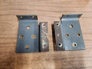 Scotts by Murray Model 42502X8 Lawn Tractor Transaxle Brackets 94184 94185 - Picture 1 of 4