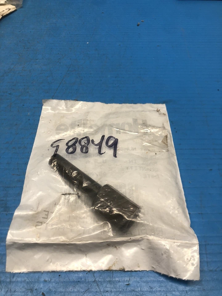 HOMELITE ST725CBR ST185 HBC18 TRIMMER ADAPTER SHAFT 98849----FREE SHIPPING - Image 1 of 1