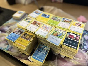 Pokemon Bulk: 100 pcs NO DUPLICATES (NON-HOLO)PICK YOUR SERIES - Picture 1 of 19