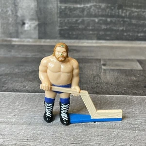 Hacksaw Jim Duggan- 1991 Remco WWF Wrestling Superstars Shoot-Out Hockey Wwe - Picture 1 of 9