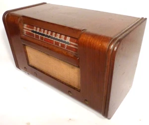 vIntage DeWALD A505 RADIO DA TAVOLO: GUSCIO IN LEGNO con GRAFICA STAZIONE VETRO - Foto 1 di 7