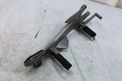 Reposapiés delantero derecho Honda CBF1000 2008 clavija paso 46500-MFA-D00 50650-MER-D01ZC Foto 1 de 4