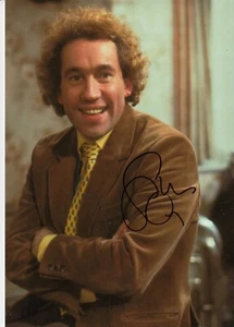 Actors - Simon Callow - Hand Signed A4 Photograph - COA - Picture 1 of 1