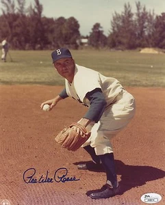 Pee Wee reese 8x10 Signed/Autograph/Auto JSA Authenticated Dodgers - Picture 1 of 2