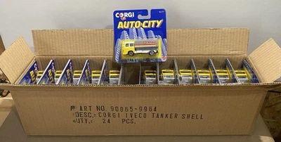 Corgi 93177 1:64 Shell Delivery Truck Tanker Auto City Mattel 1993 Lot Of 24 - Image 1 of 4