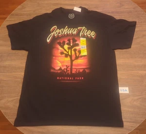 Joshua Tree Parque Nacional Desierto Puesta de Sol Grande Negra Camiseta Camiseta - Imagen 1 de 4