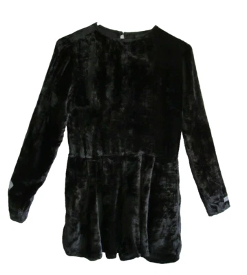 Macacão Asos preto veludo manga longa manga curta peça única tamanho 0 - Imagem 1 de 4