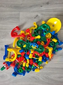 140 Piece Lot Toto Toys Creative Build The Fun Marbulous Marble Maze Run - PARTS - Picture 1 of 3