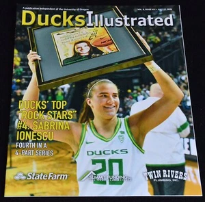 SABRINA IONESCU MINT 2020 DUCKS COMMEMORATIVE OREGON MAGAZINE NEW YORK LIBERTY - Picture 1 of 7