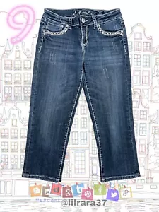 L.A. Idol USA Women's Embellished Capri Jeans Size 9 Fleur-de-lis Blue Denim - Picture 1 of 11