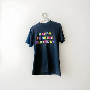 Maglietta Teddy Fresh Happy F*cking Compleanno XS - Foto 1 di 9