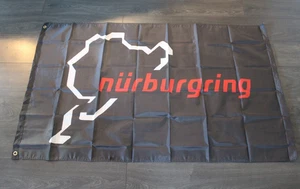 Nürburgring Banner Flagge 3x5 Racing Deutsche Rennbahn Motorsport Garage Mann Höhle - Bild 1 von 4