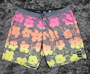 Billabong Andy Warhol Board Shorts Mens 38 Floral Gradient Swim Trunks Surf Logo - Picture 1 of 22
