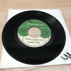 JEANNIE C. RILEY 45rpm "Harper Valley PTA" Plantation Records Nashville, TN - Picture 1 of 3